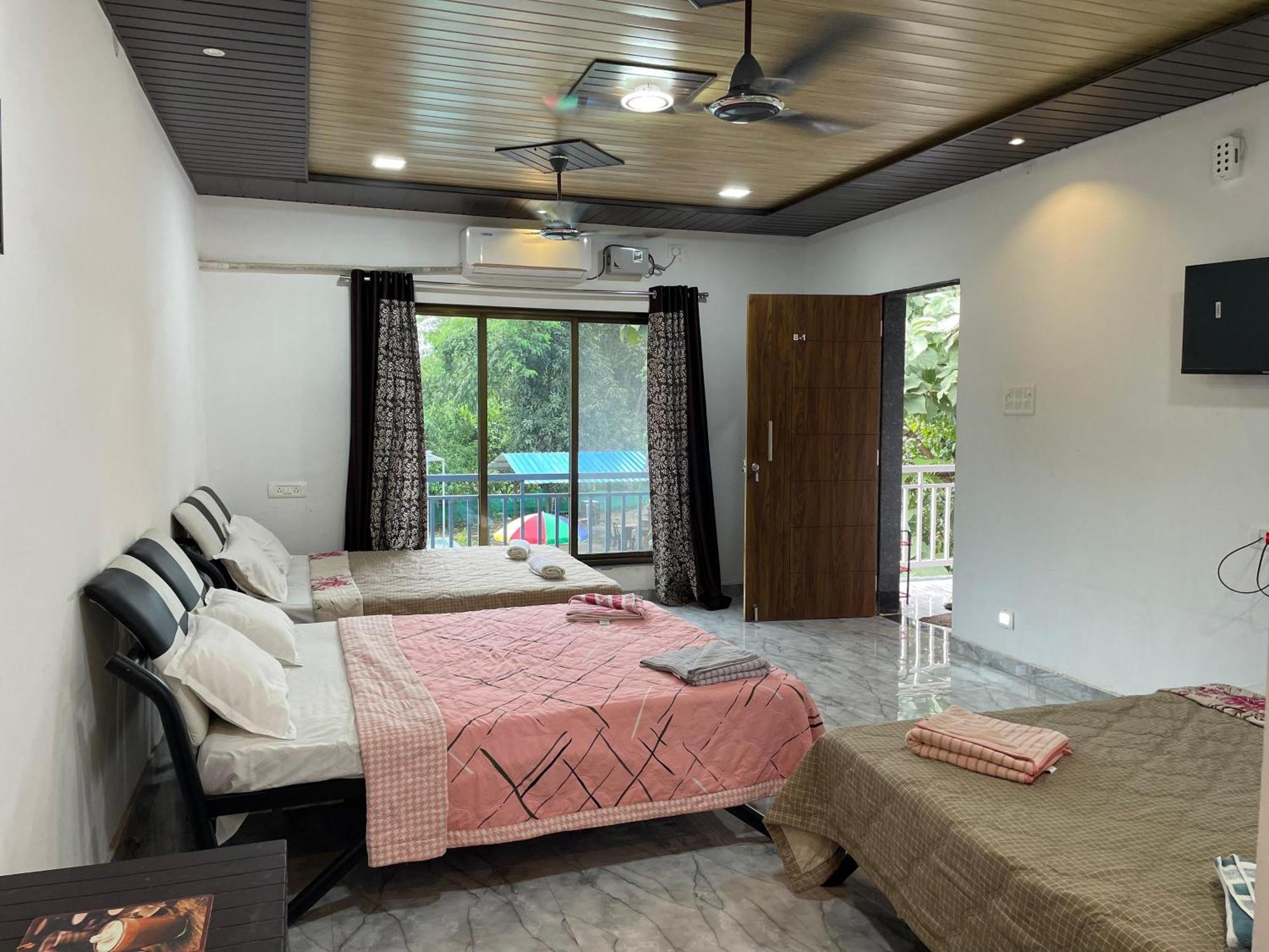 Riverland Farm And Resort كارجات المظهر الخارجي الصورة